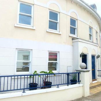 Lisburne Place Luxury Town House - self catering accommodation